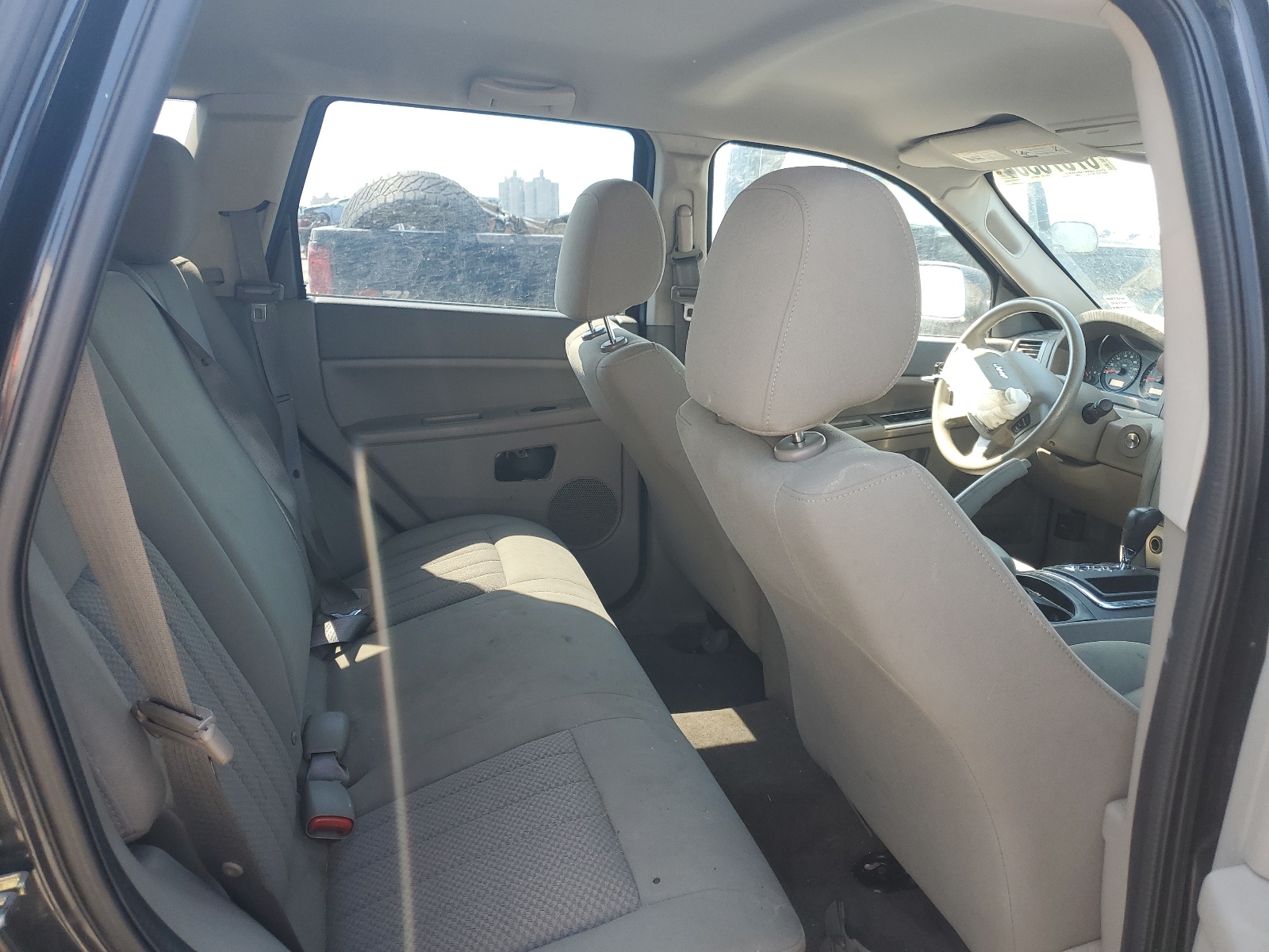 1J4GS48K25C541864 2005 Jeep Grand Cherokee Laredo