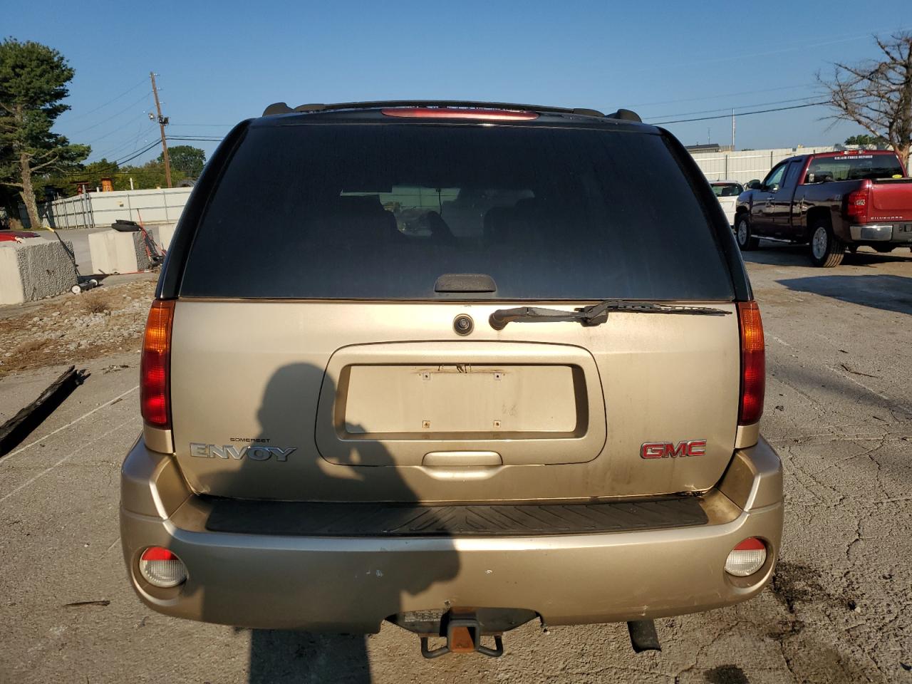 1GKDT13S742187005 2004 GMC Envoy