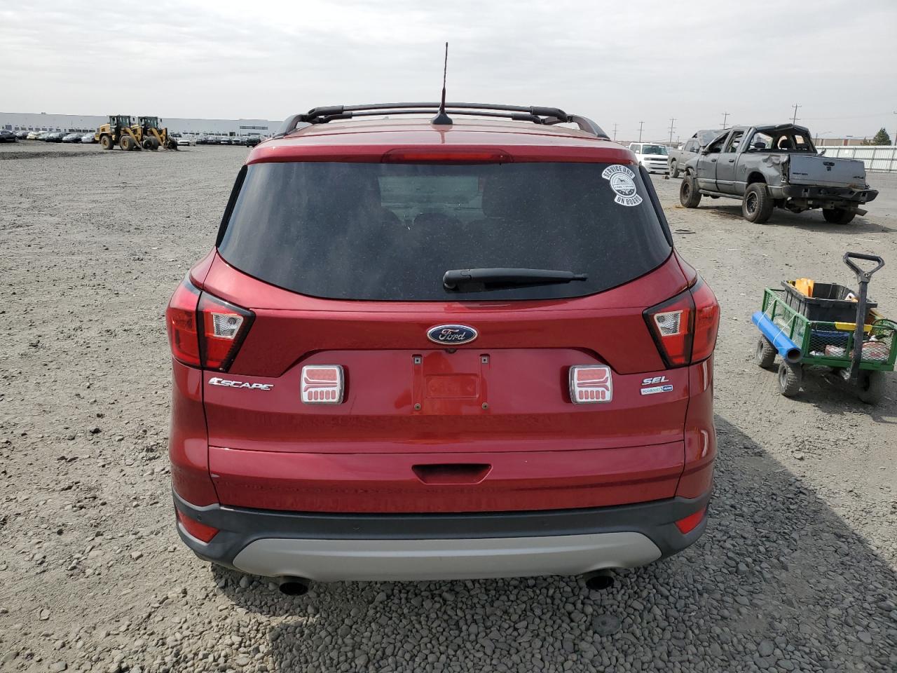 1FMCU9HD0KUB05853 2019 Ford Escape Sel