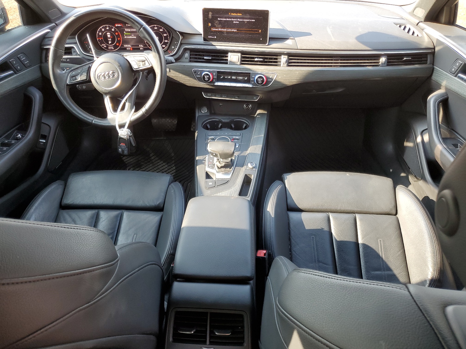 WAULMAF40JN019599 2018 Audi A4 Premium Plus