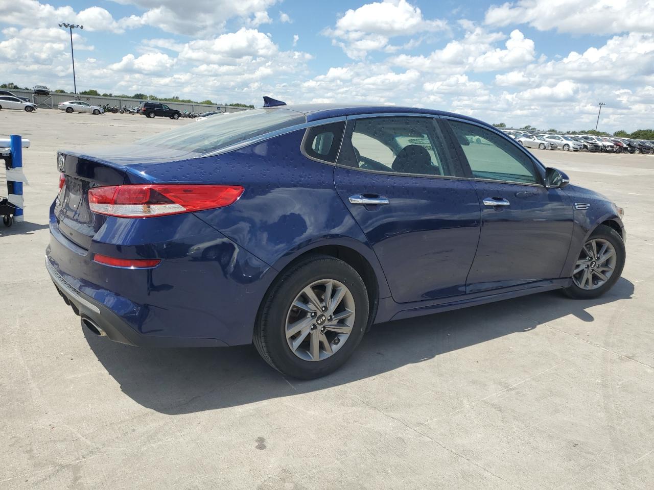 2020 Kia Optima - Image 3