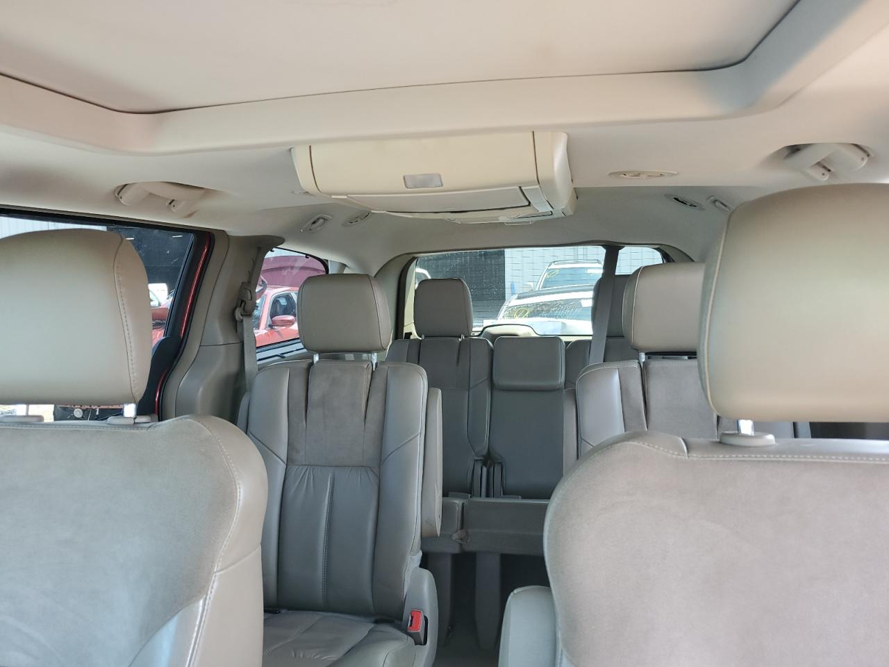 2014 Chrysler Town & Country Limited VIN: 2C4RC1GG6ER332884 Lot: 66293614