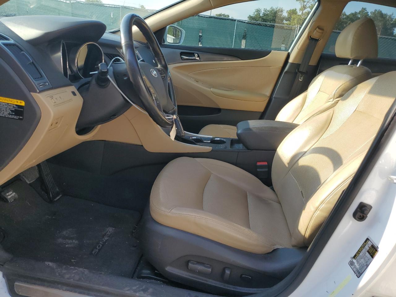 2015 Hyundai Sonata Hybrid VIN: KMHEC4A47FA130698 Lot: 67547054