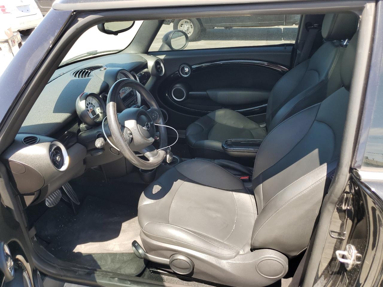 2013 Mini Cooper S VIN: WMWSV3C54DT393019 Lot: 66152674