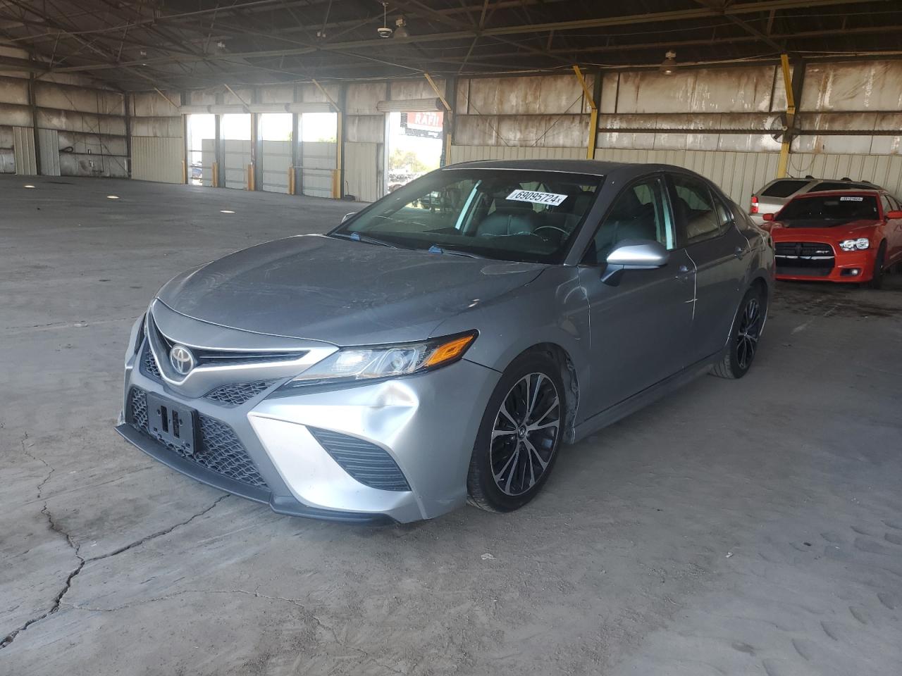 4T1B11HK7KU756028 2019 TOYOTA CAMRY - Image 1