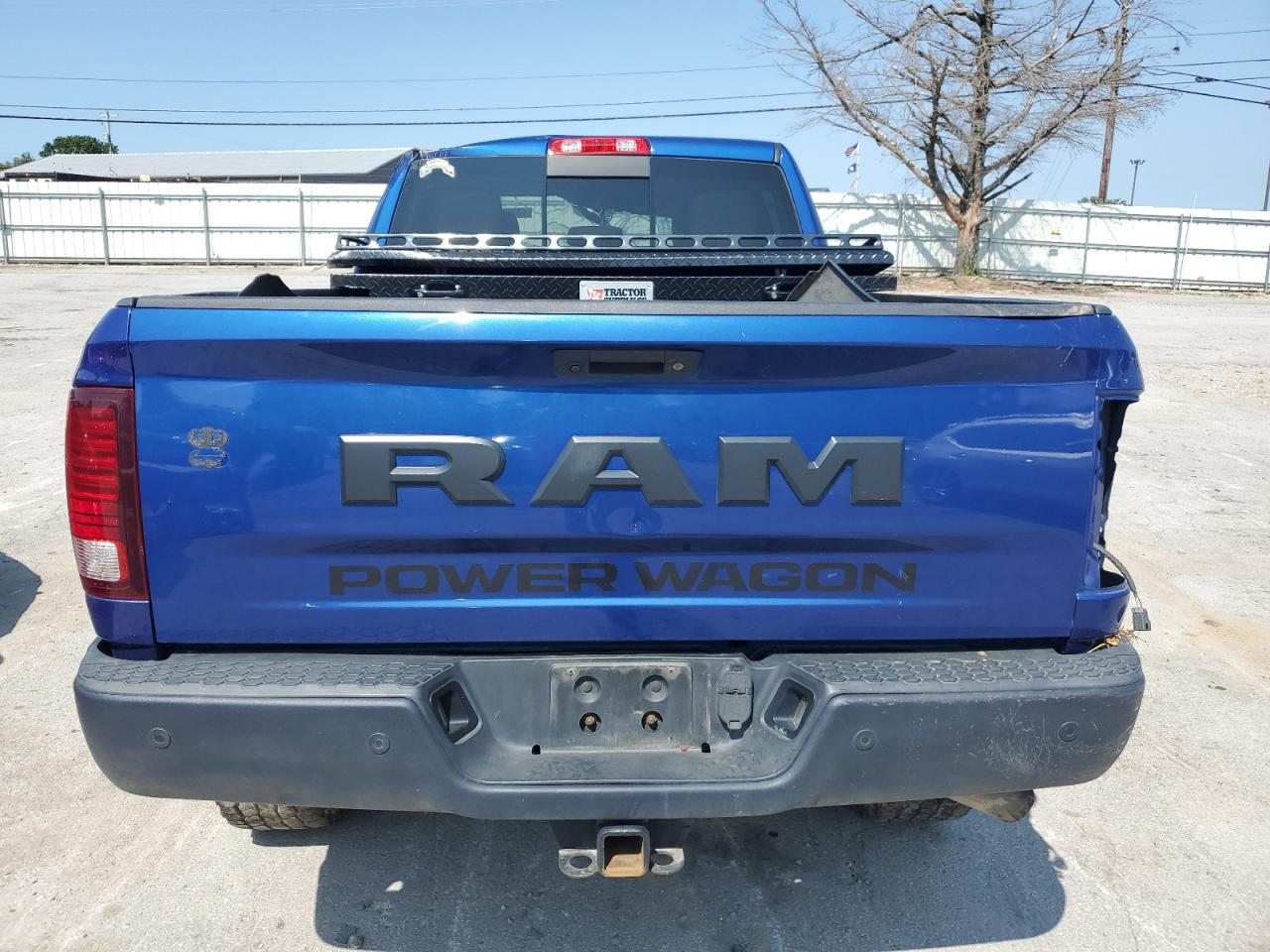 2017 Ram 2500 Powerwagon VIN: 3C6TR5EJXHG771470 Lot: 68258794