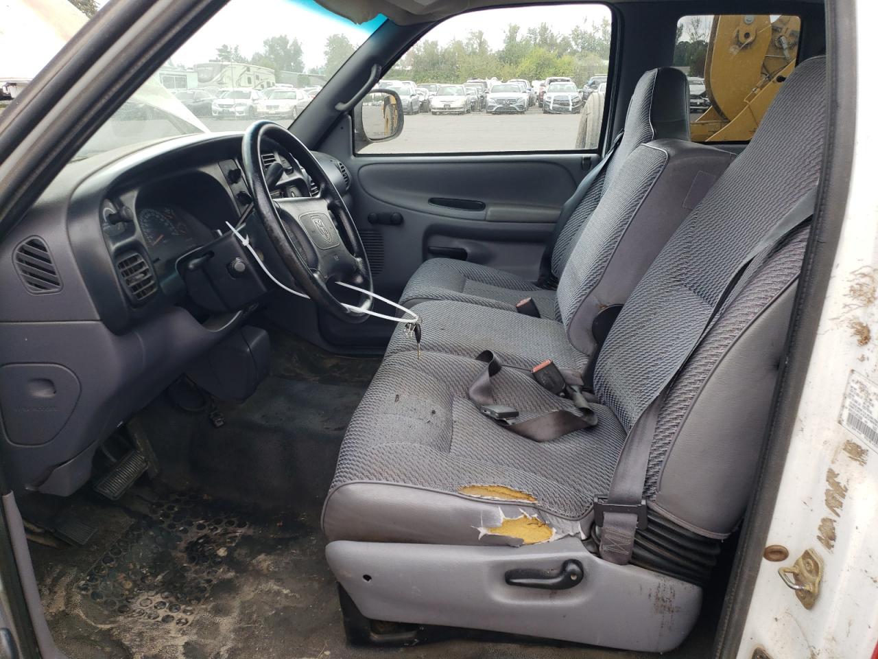 1998 Dodge Ram 1500 VIN: 3B7HC12Y1WM216268 Lot: 67310124