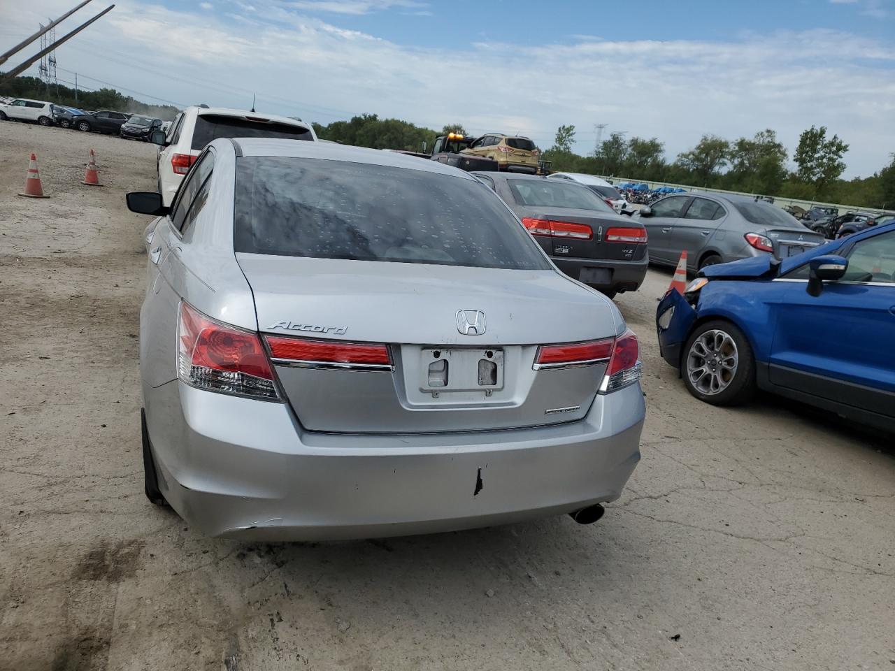 1HGCP2F63BA038207 2011 Honda Accord Se