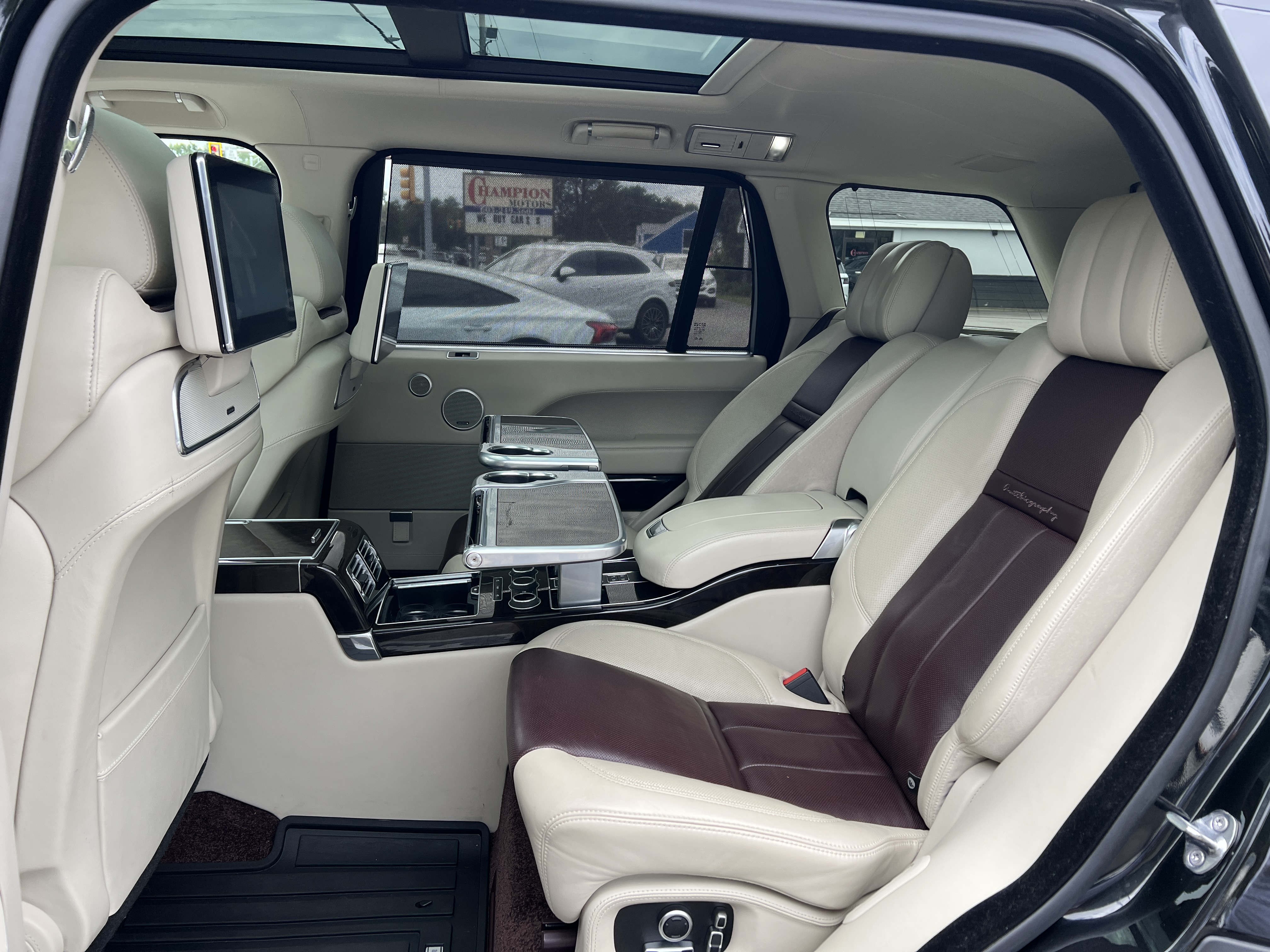 SALGW3FE5HA349154 2017 Land Rover Range Rover Sv Autobiography