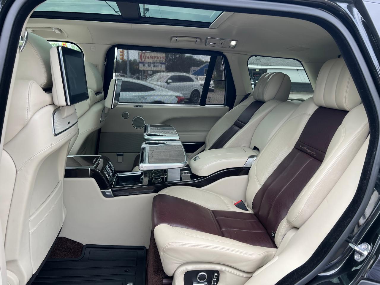 2017 Land Rover Range Rover Sv Autobiography VIN: SALGW3FE5HA349154 Lot: 66997344