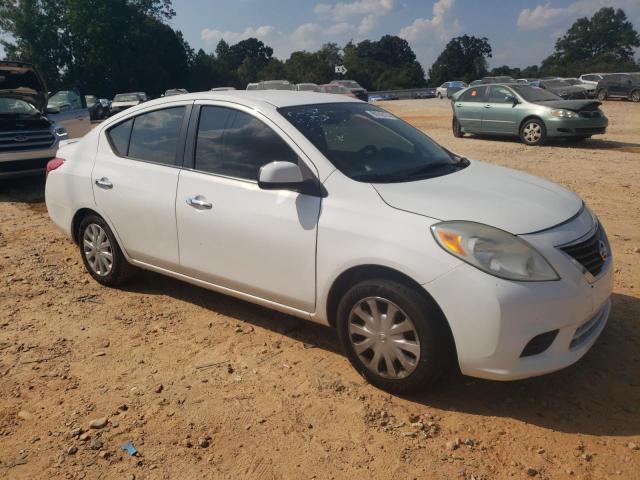  NISSAN VERSA 2013 Белы