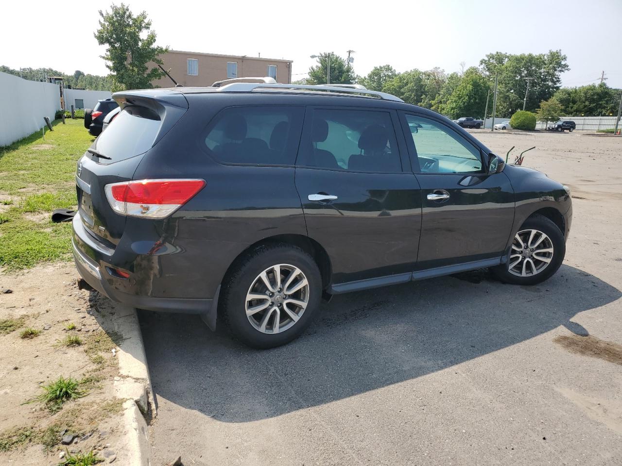 2015 Nissan Pathfinder S VIN: 5N1AR2MM3FC691496 Lot: 67527974