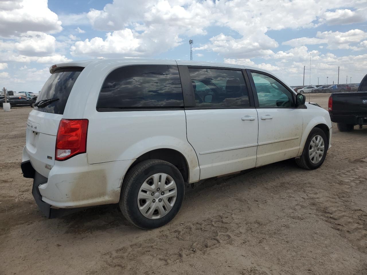 2C4RDGBG4HR860001 2017 Dodge Grand Caravan Se