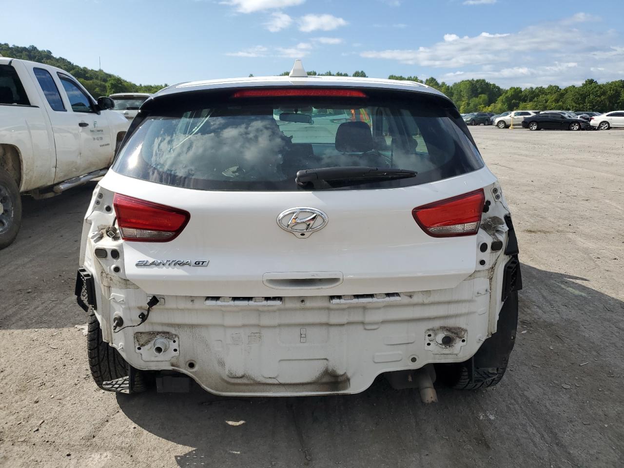 2018 Hyundai Elantra Gt VIN: KMHH35LE2JU012266 Lot: 67834444