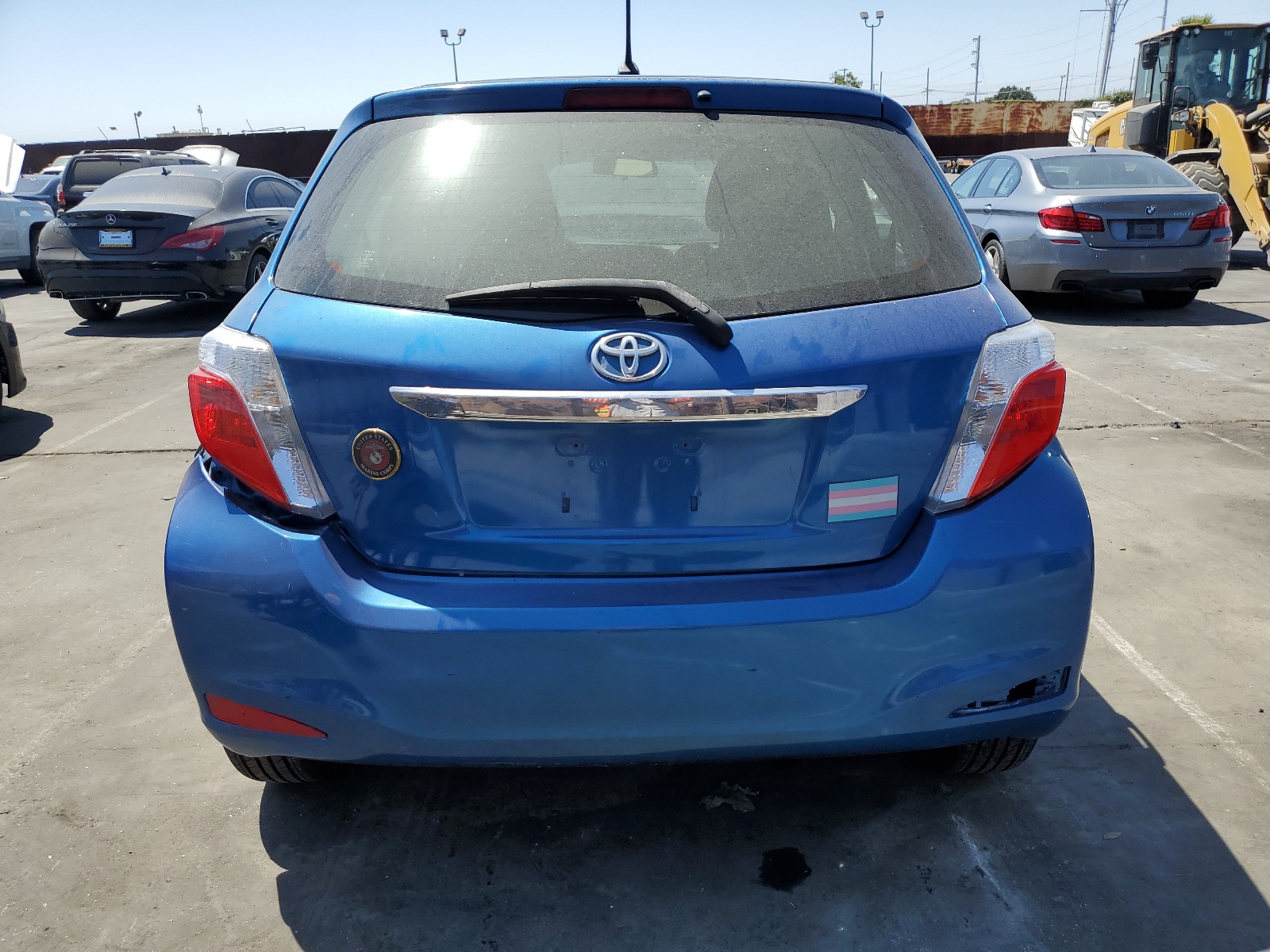 JTDKTUD39CD514017 2012 Toyota Yaris