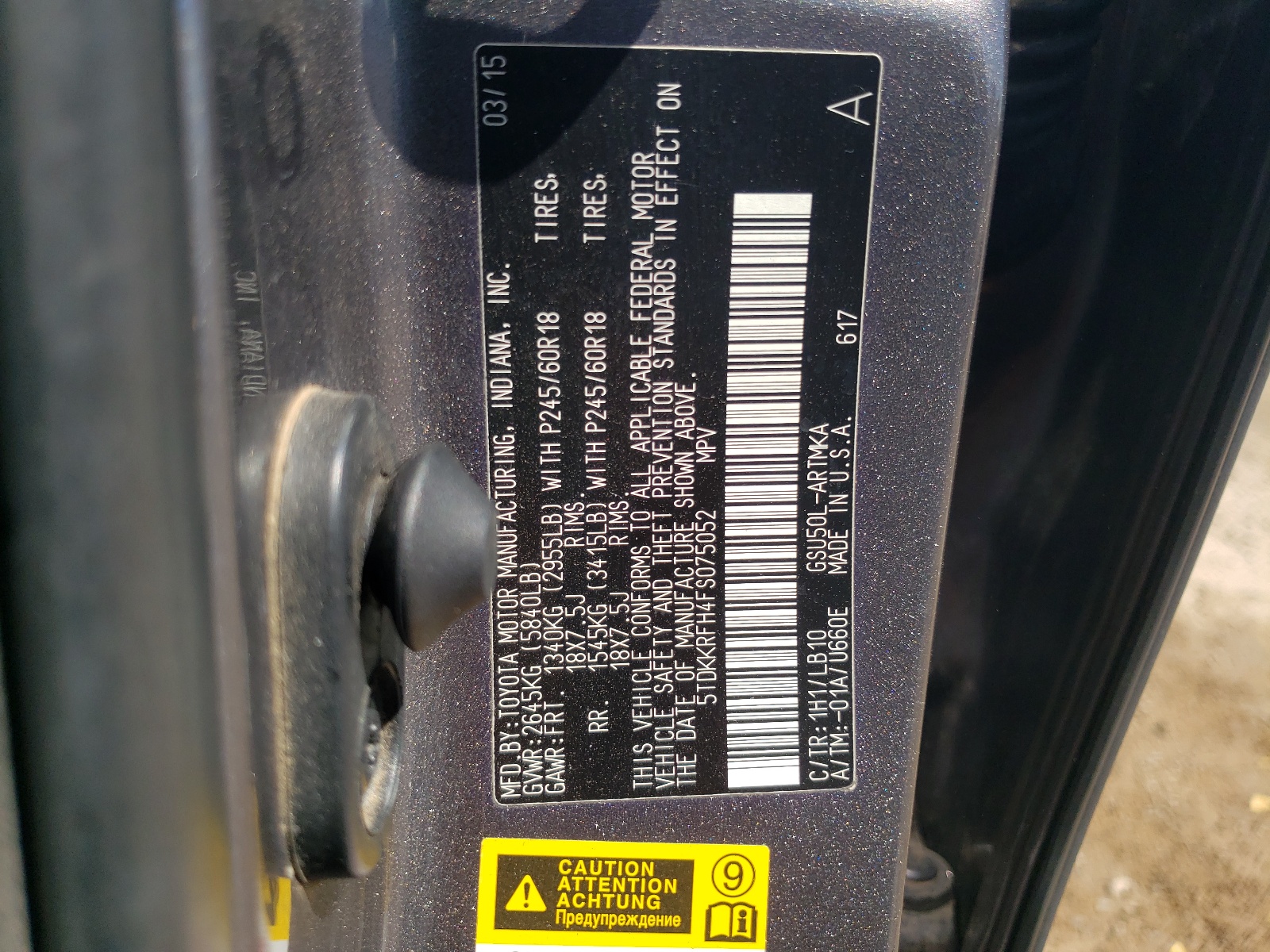 5TDKKRFH4FS075052 2015 Toyota Highlander Xle