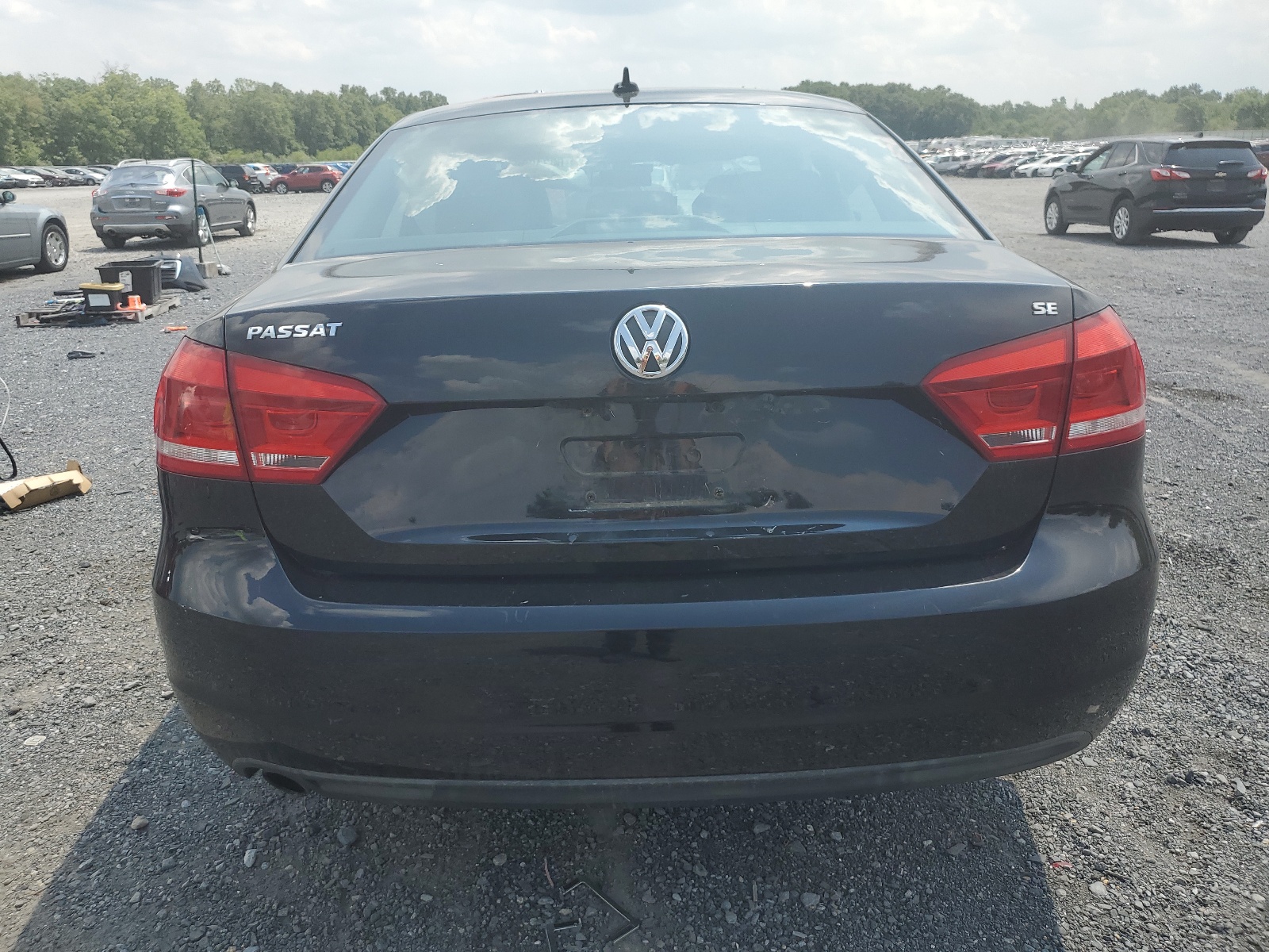 1VWBP7A38DC127425 2013 Volkswagen Passat Se