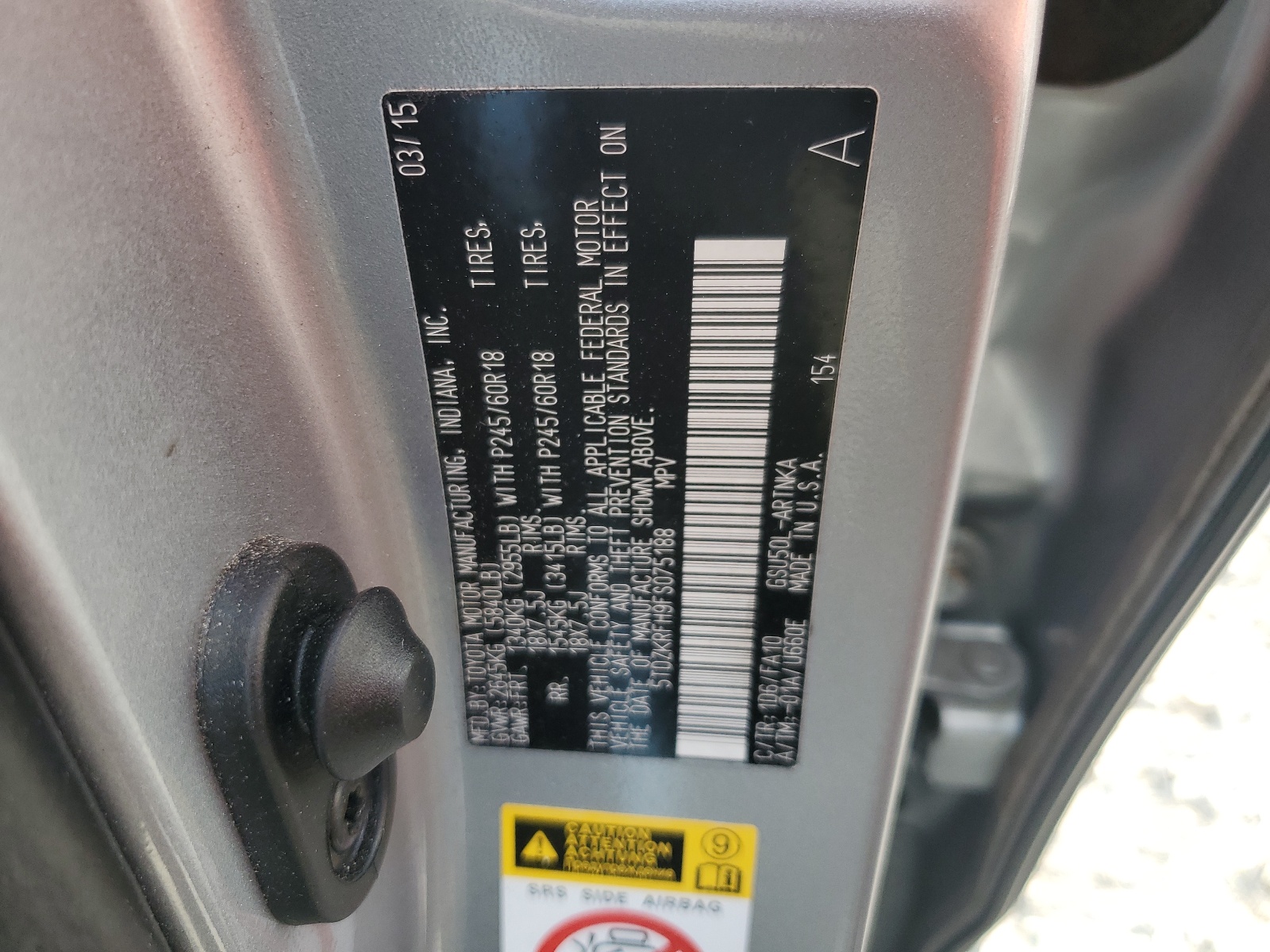 5TDZKRFH9FS075188 2015 Toyota Highlander Le