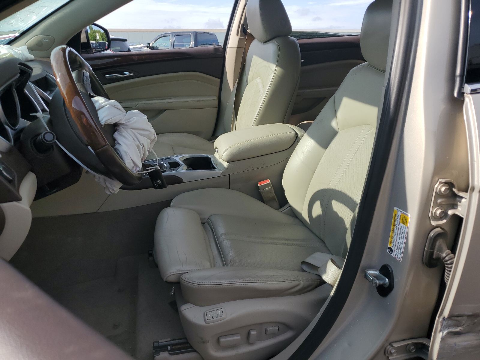 3GYFNAEY3BS584285 2011 Cadillac Srx Luxury Collection