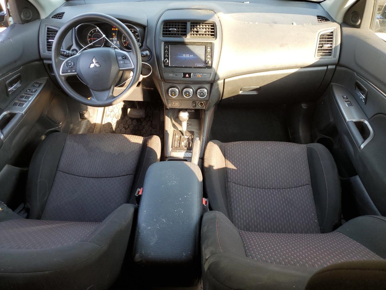 JA4AR3AU2JU013852 2018 Mitsubishi Outlander Sport Es