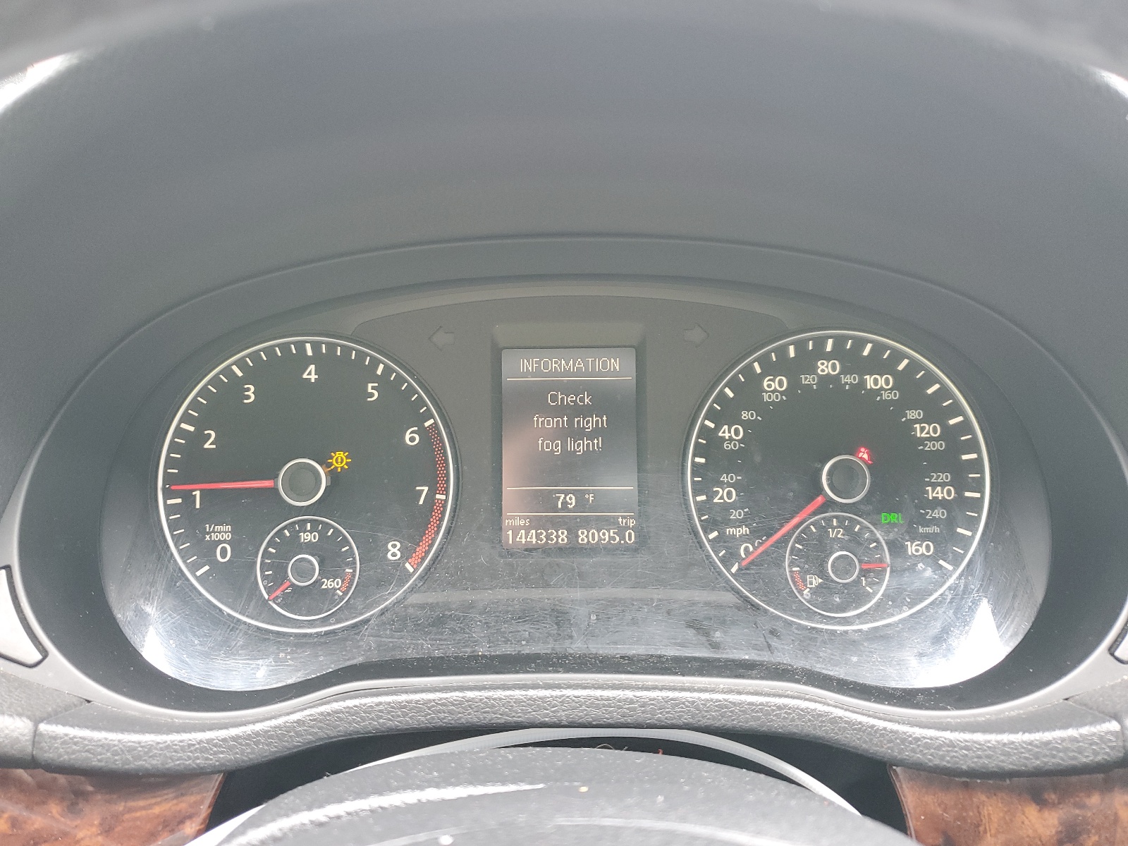 1VWCM7A37CC011421 2012 Volkswagen Passat Sel