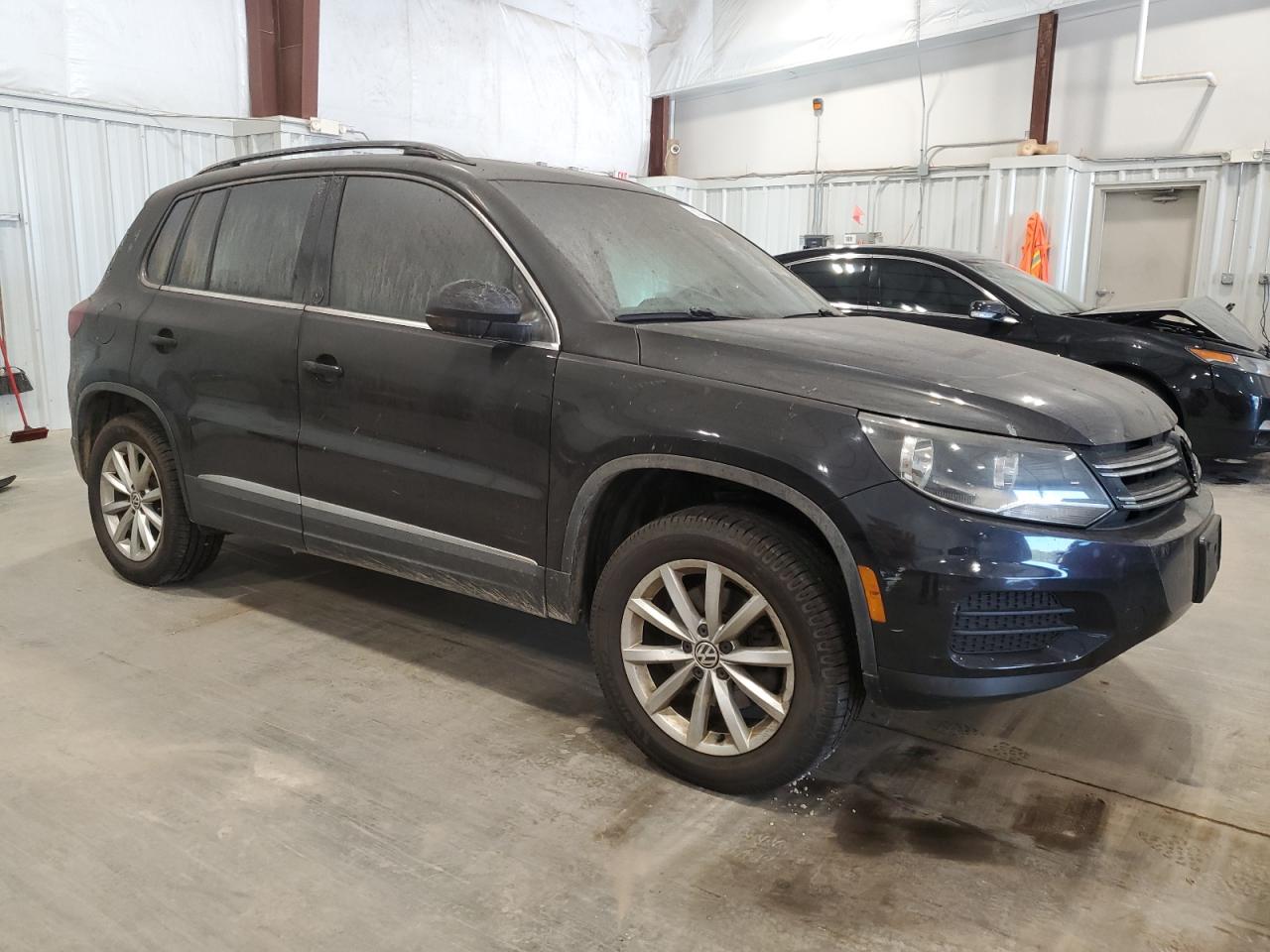 2017 Volkswagen Tiguan Wolfsburg VIN: WVGSV7AX7HK024922 Lot: 66282594