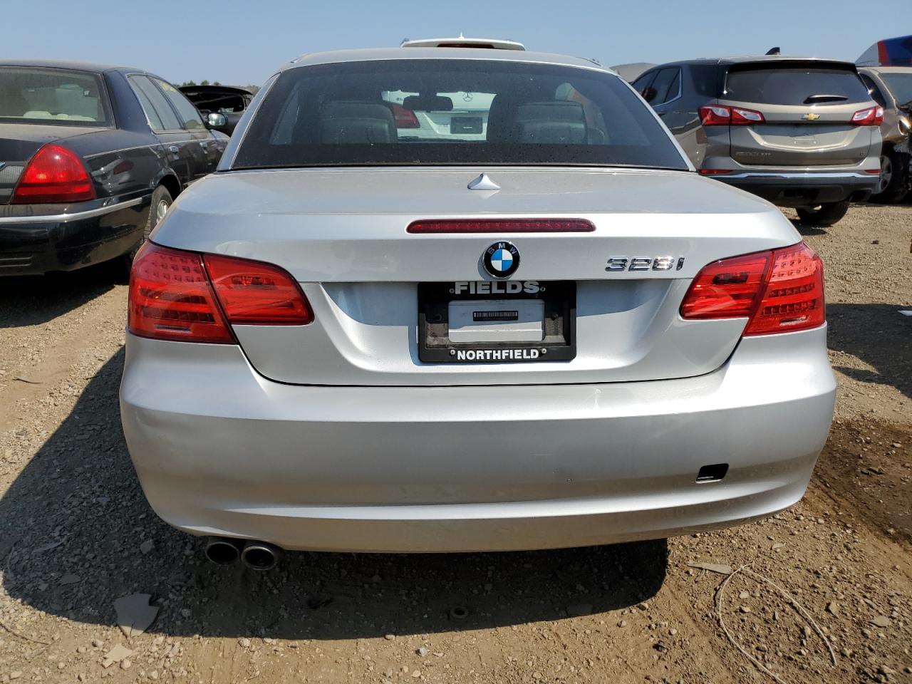 WBADW3C53BE536520 2011 BMW 328 I