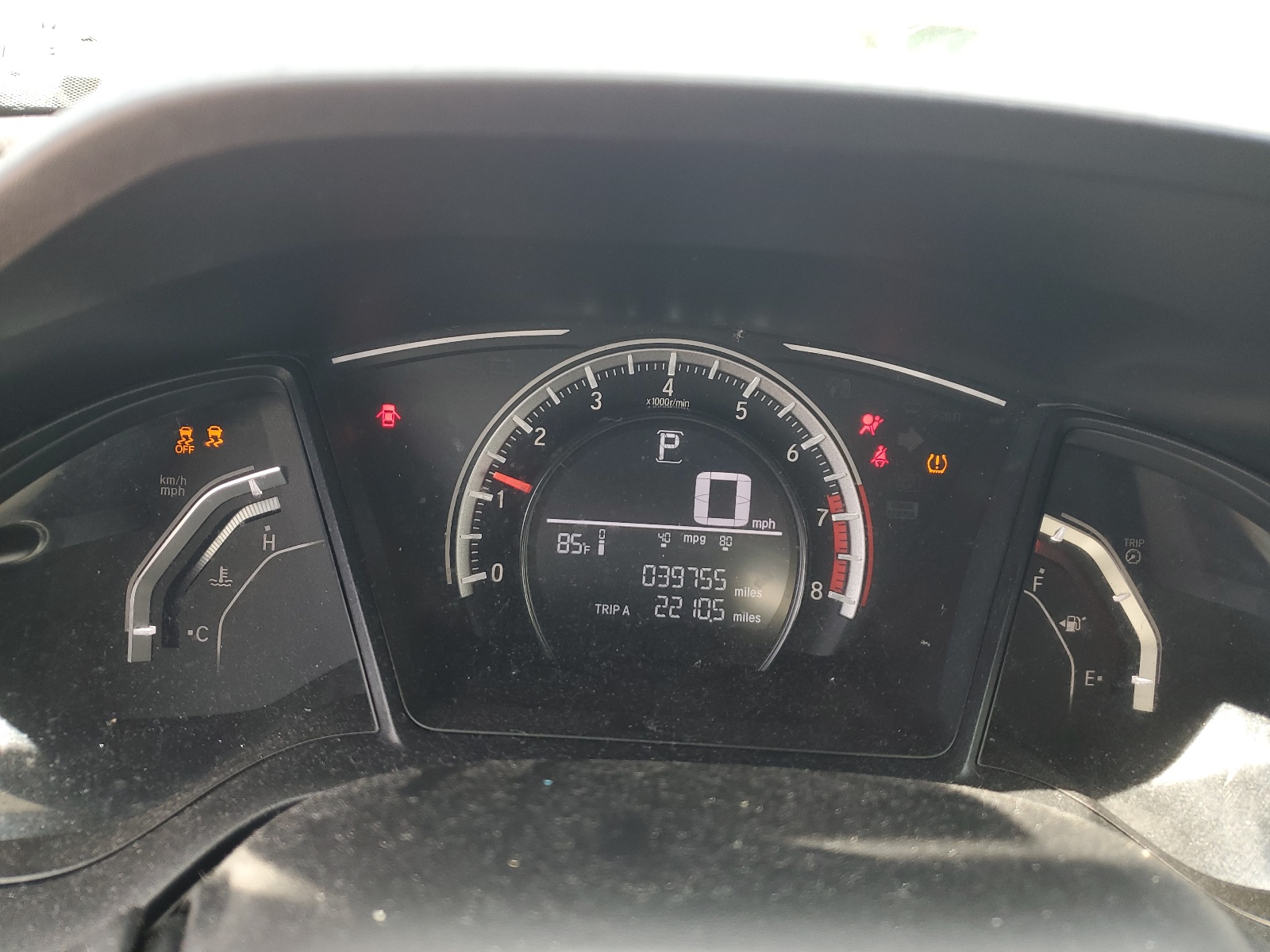 2HGFC2F58JH530134 2018 Honda Civic Lx