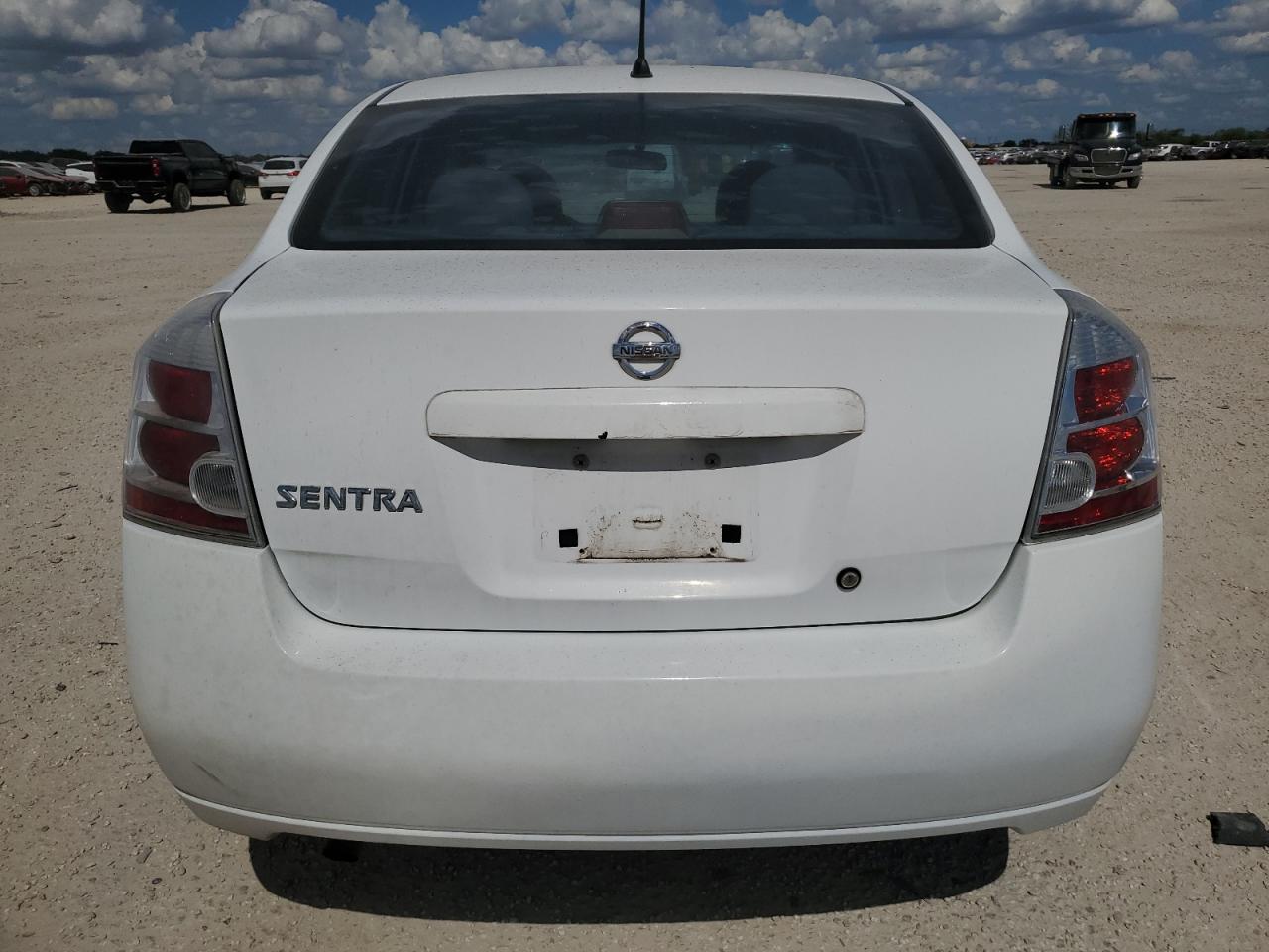 2008 Nissan Sentra 2.0 VIN: 3N1AB61E98L640317 Lot: 66399234