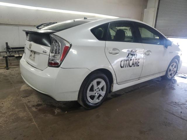 Хетчбеки TOYOTA PRIUS 2013 Білий