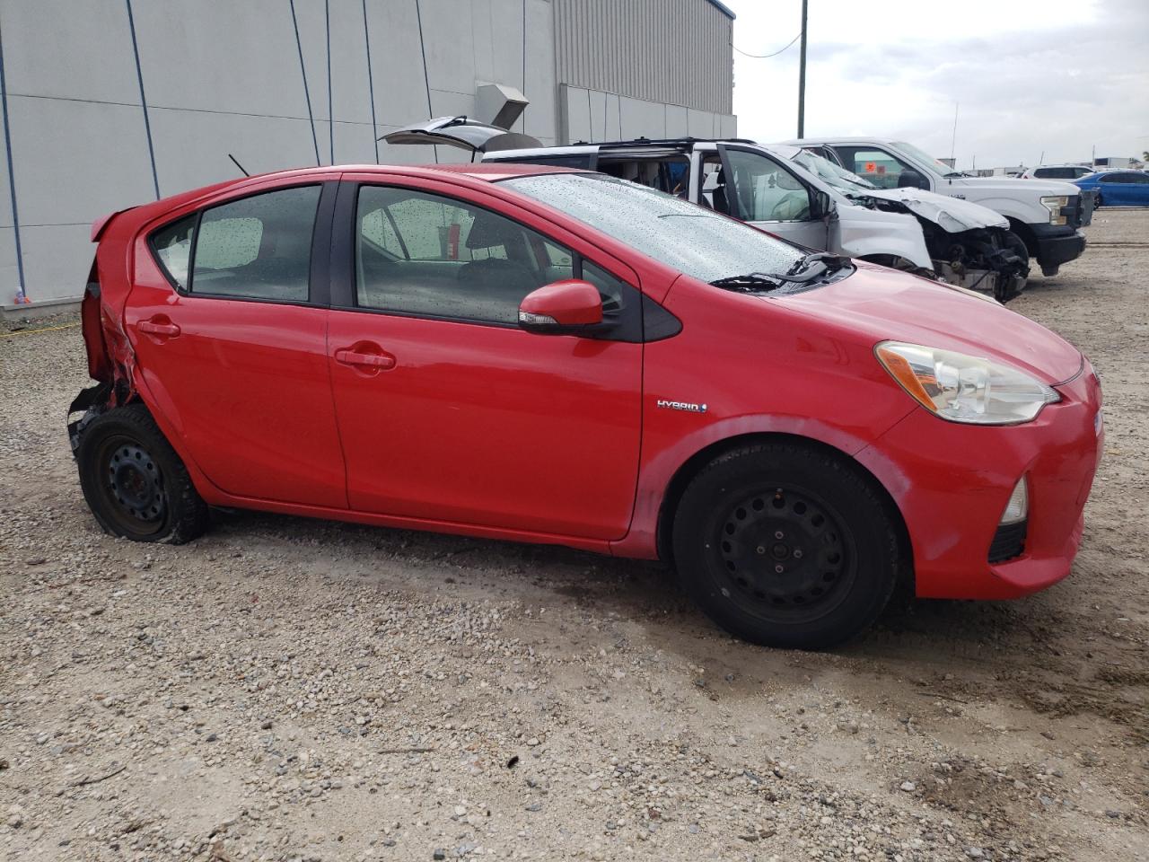 JTDKDTB30E1075725 2014 Toyota Prius C