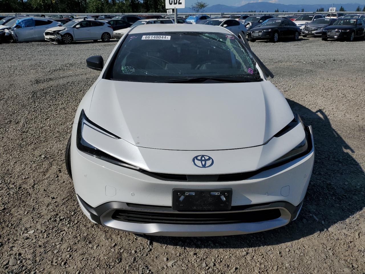 JTDACACU5R3015735 2024 Toyota Prius Prime Se