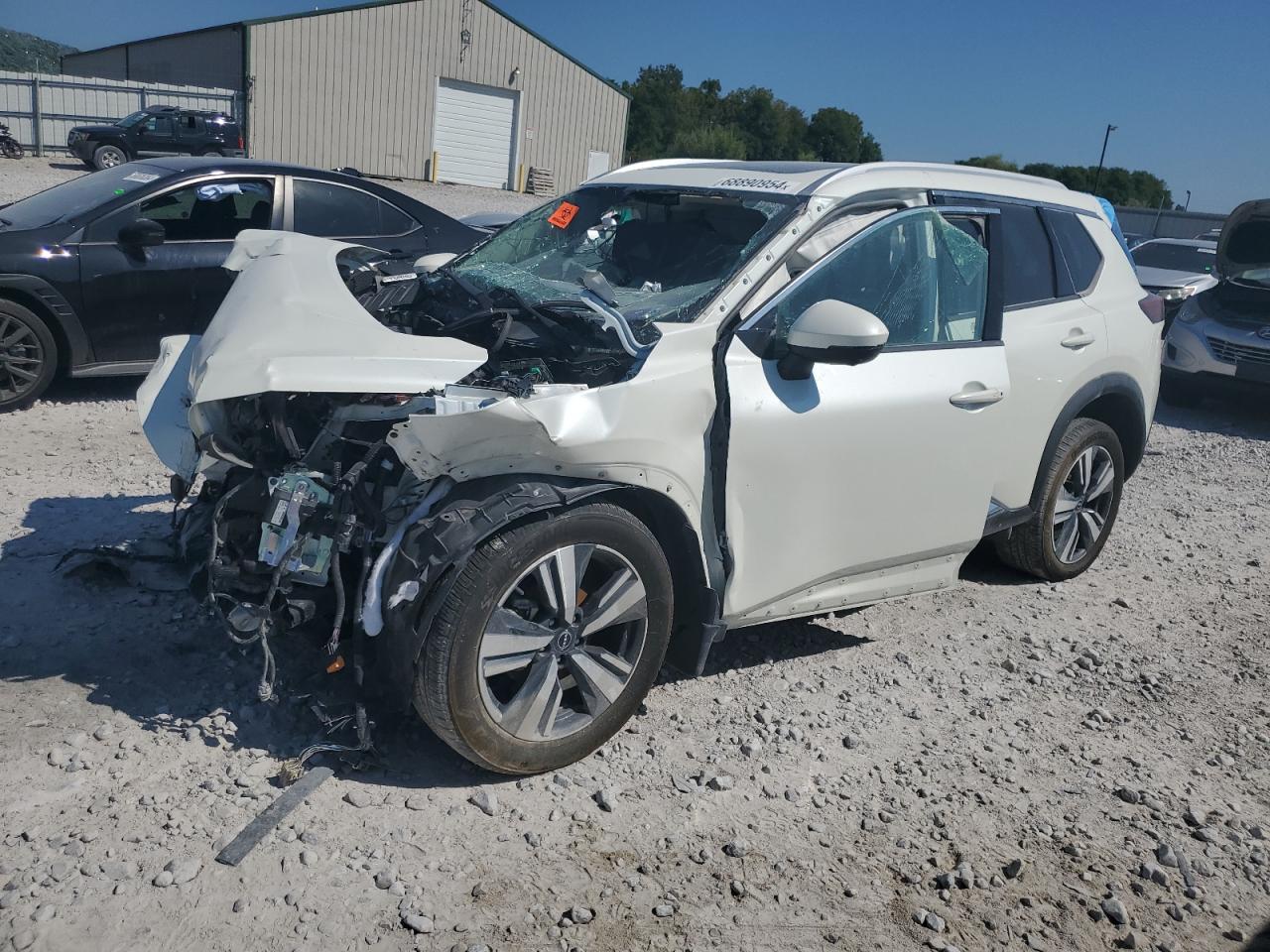 5N1BT3CB2PC841272 2023 NISSAN ROGUE - Image 1