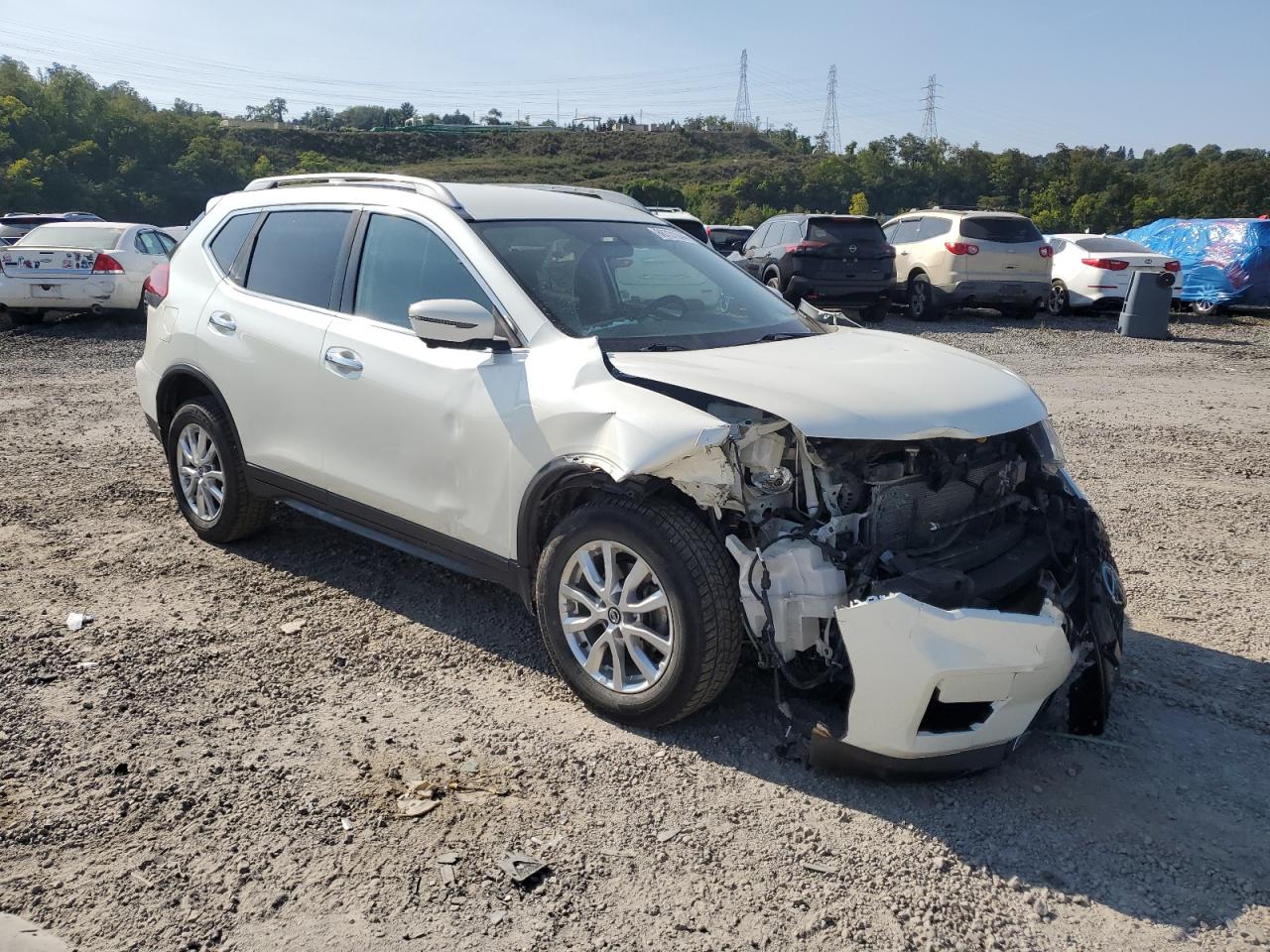 2018 Nissan Rogue - Image 4
