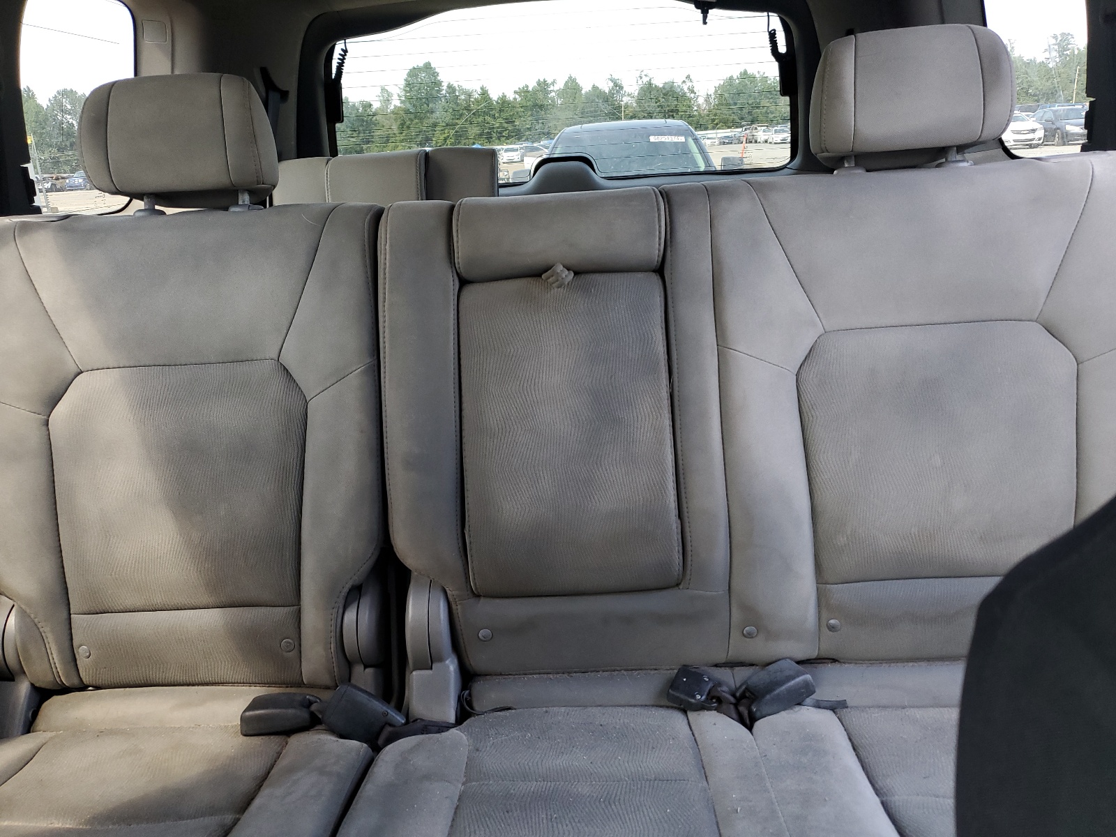 5FNYF3H21BB044778 2011 Honda Pilot Lx 5FNYF3H21BB044778 2011 Honda Pilot Lx