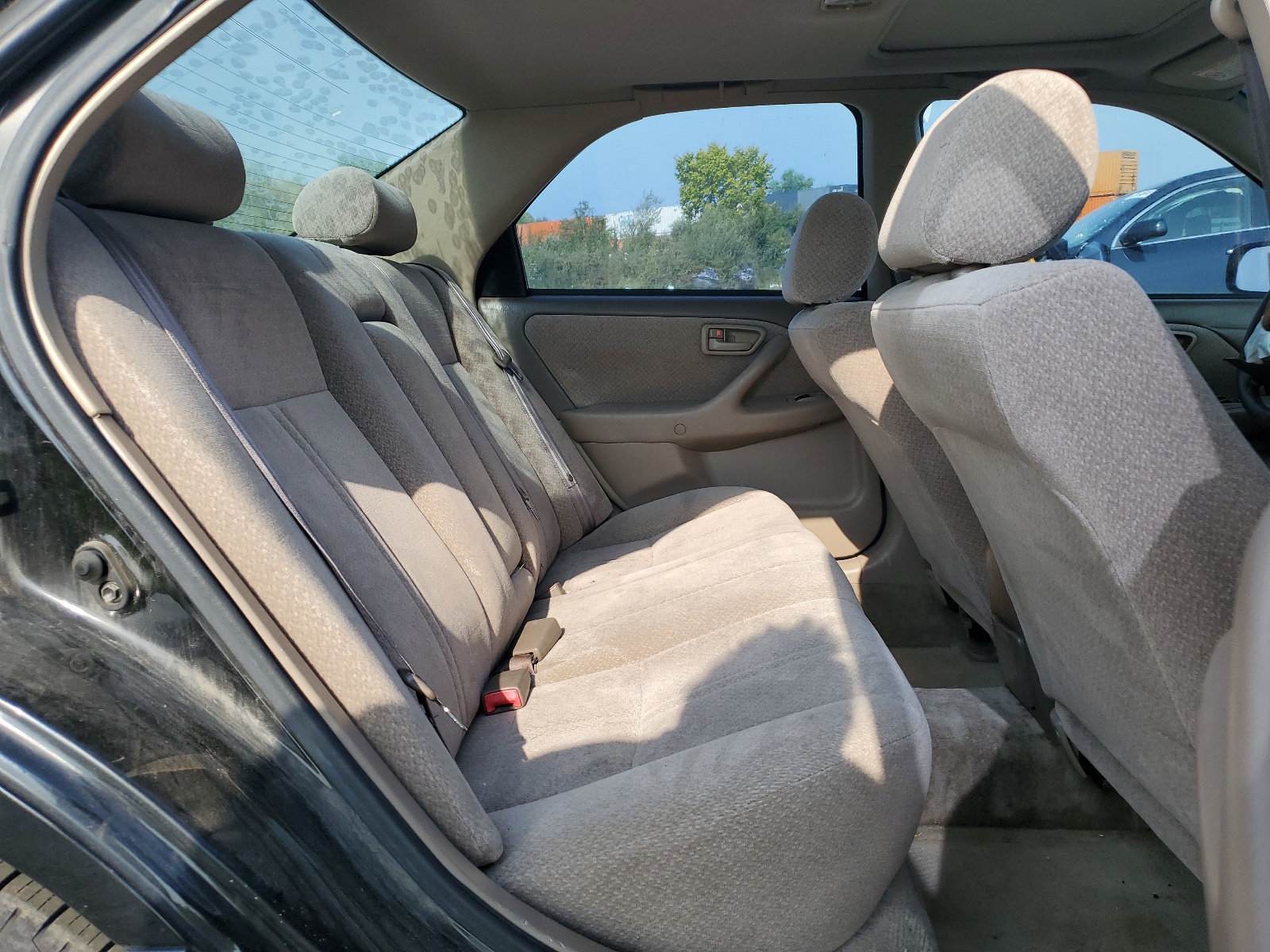 JT2BF28K1Y0255396 2000 Toyota Camry Le