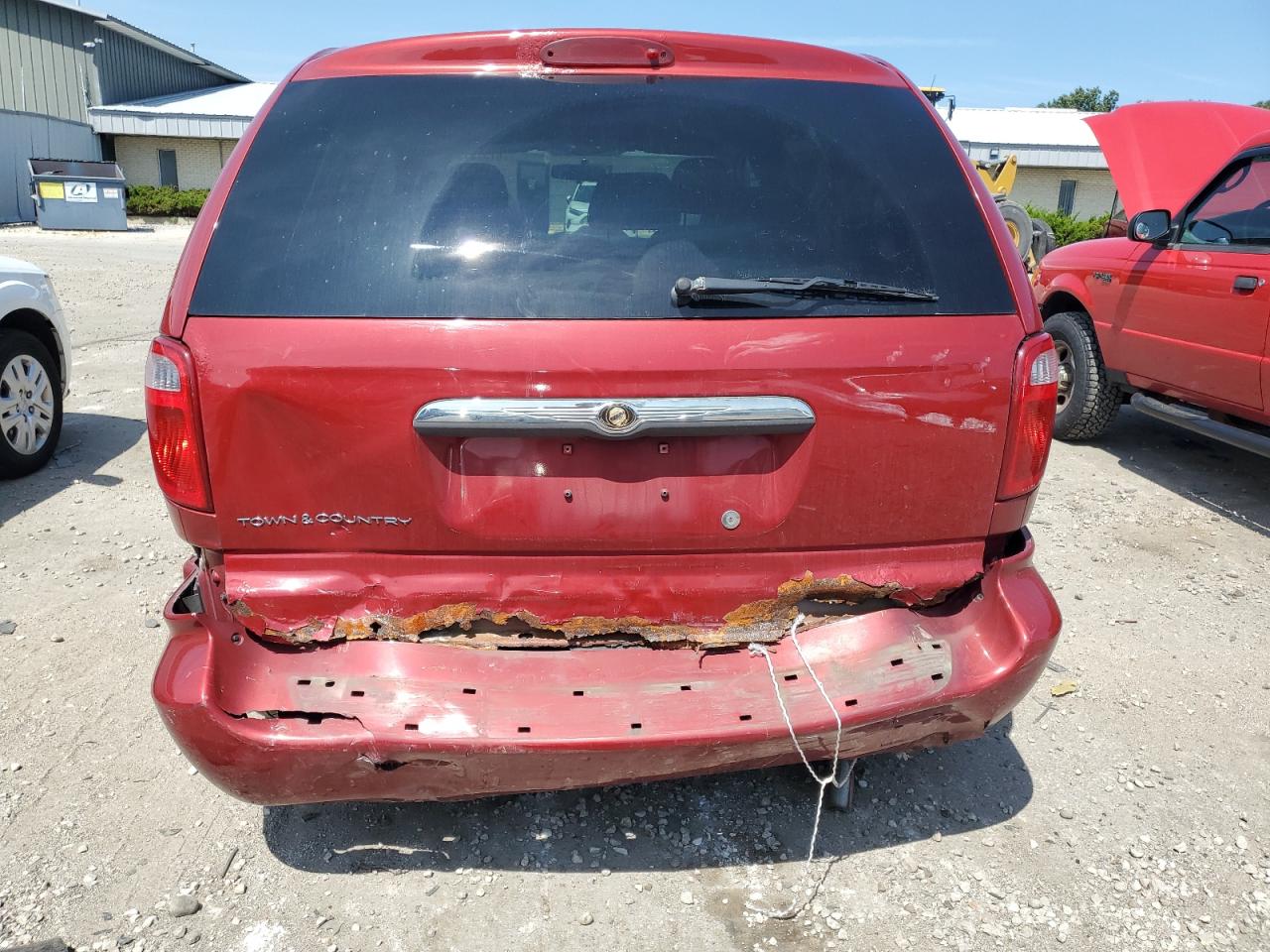 2006 Chrysler Town & Country VIN: 1A4GP45R26B746157 Lot: 67375724