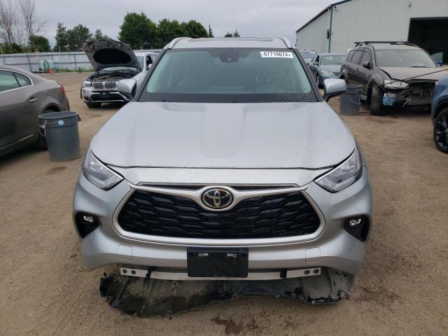  TOYOTA HIGHLANDER 2023 Srebrny