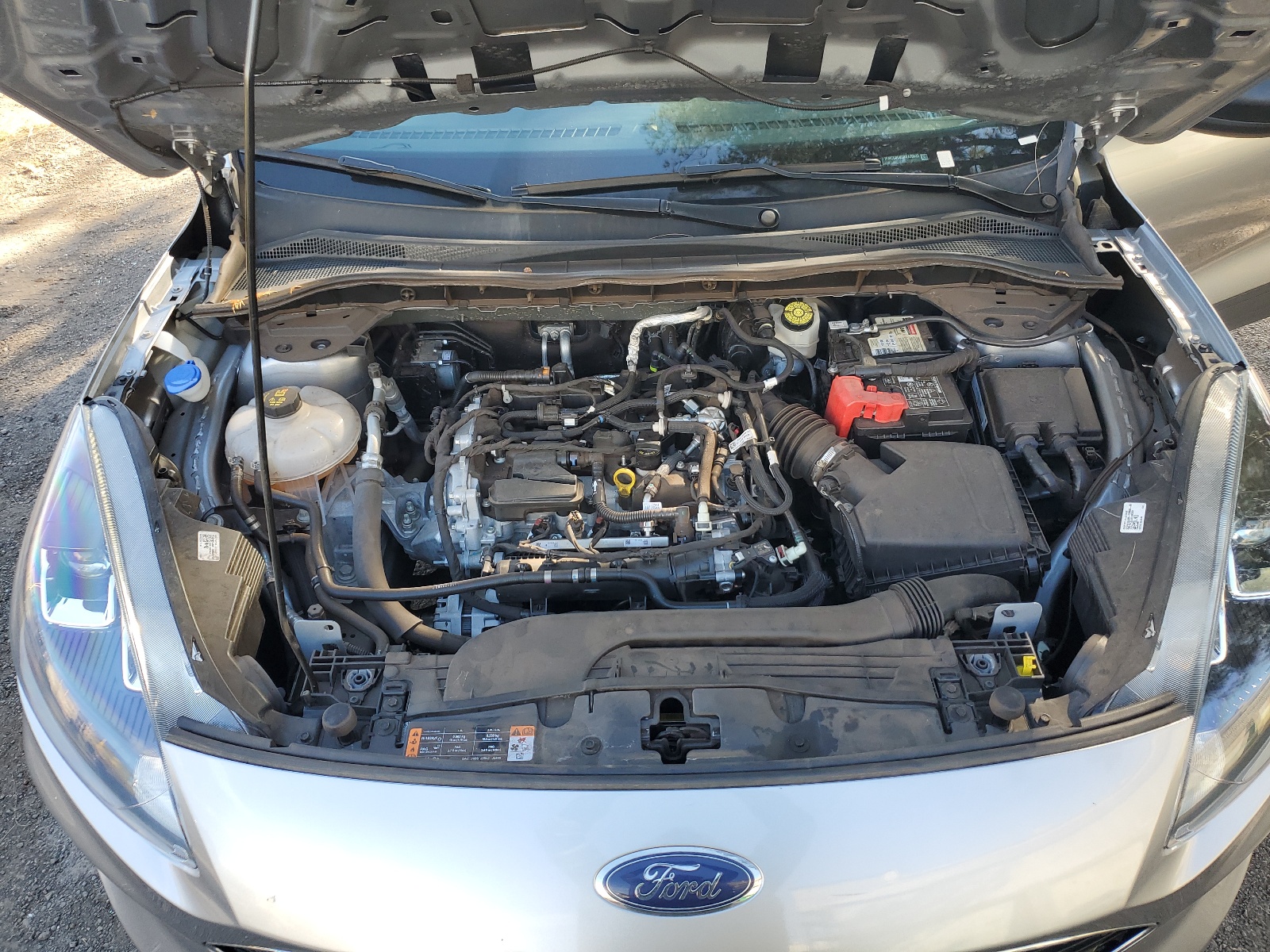 1FMCU0G63NUA70633 2022 Ford Escape Se