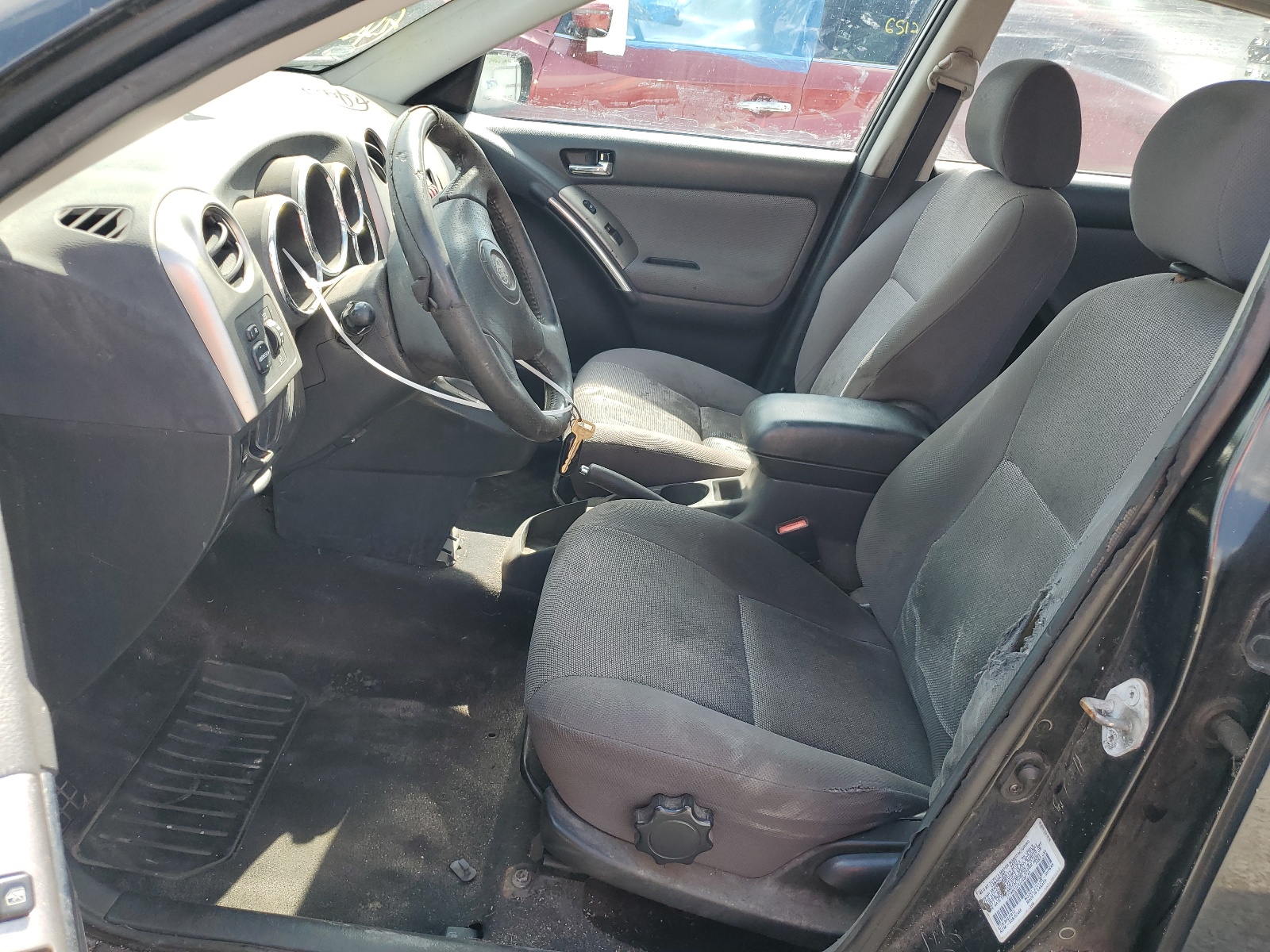 2T1KR32E33C030743 2003 Toyota Corolla Matrix Xr