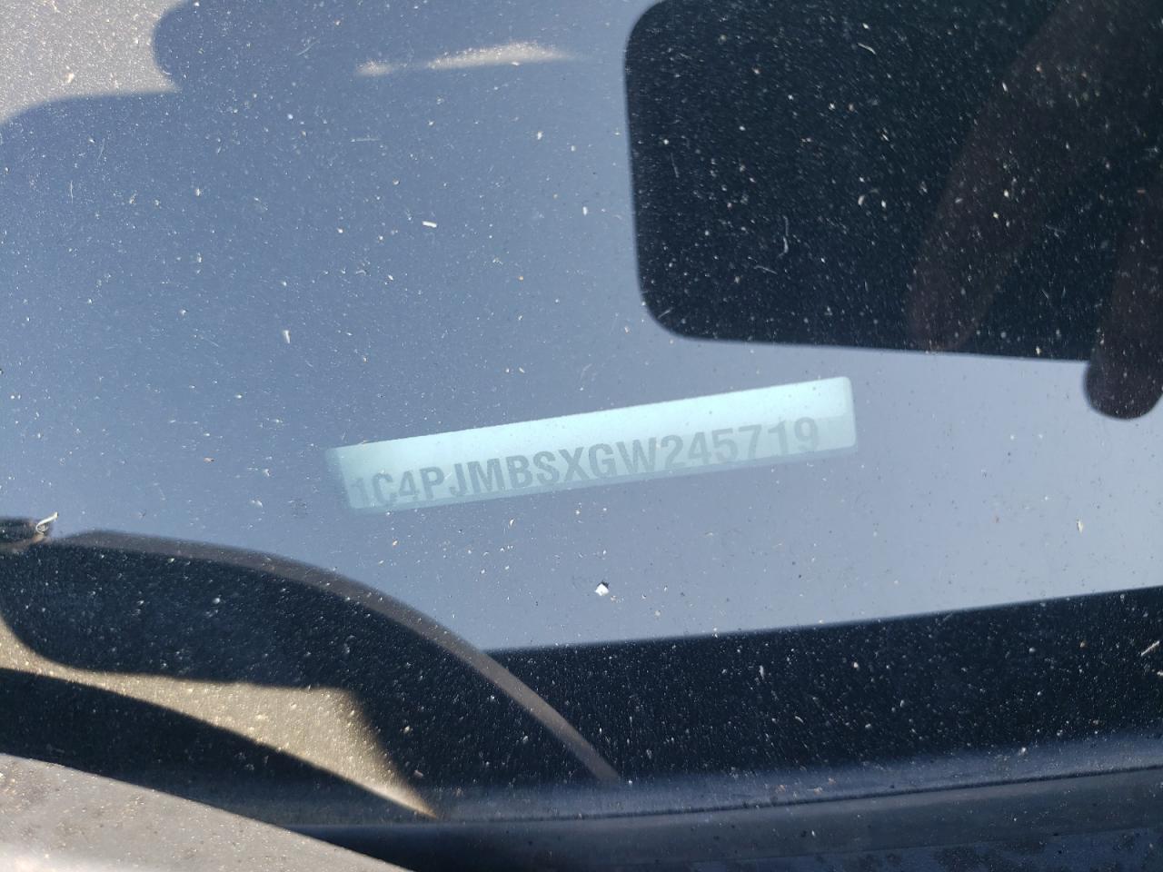 2016 Jeep Cherokee Trailhawk VIN: 1C4PJMBSXGW245719 Lot: 66905334