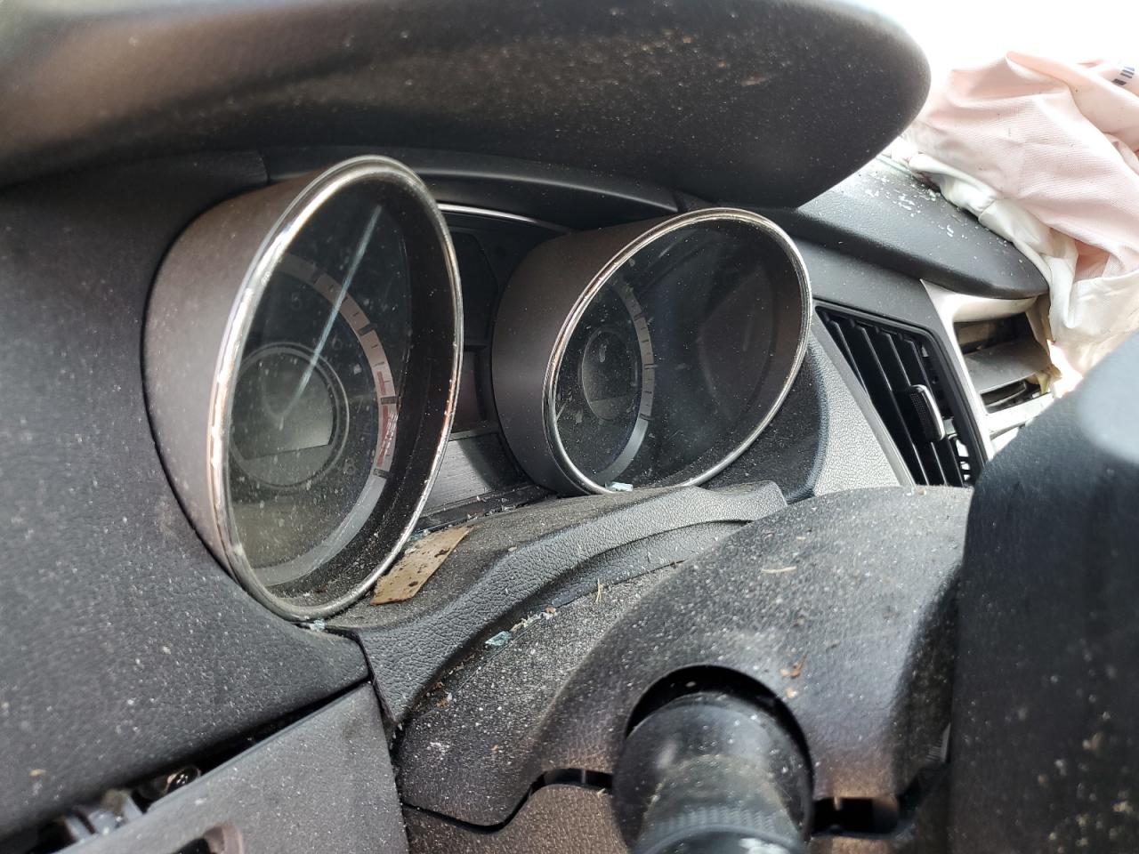 2014 Hyundai Sonata - Image 9