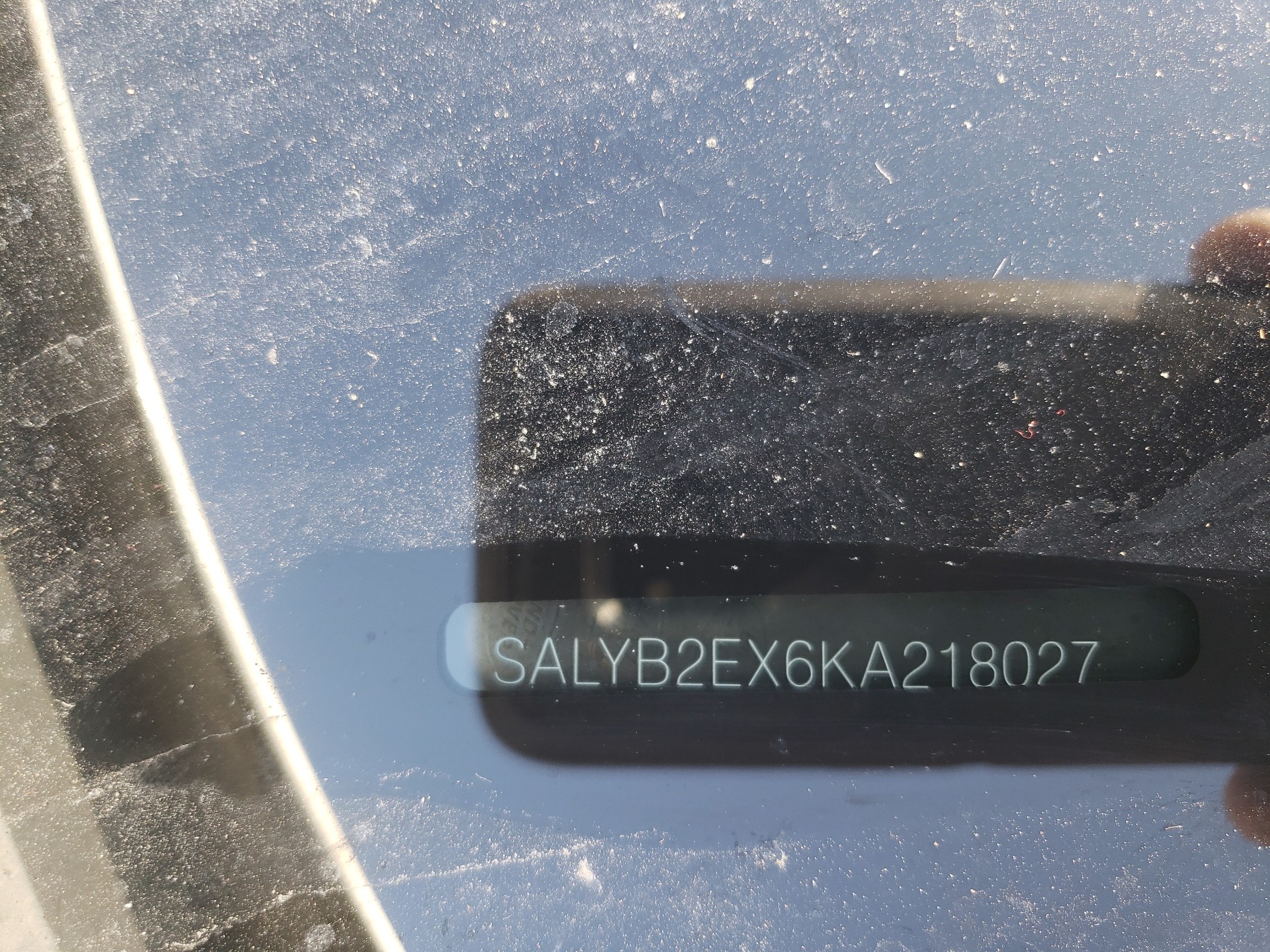 SALYB2EX6KA218027 2019 Land Rover Range Rover Velar S