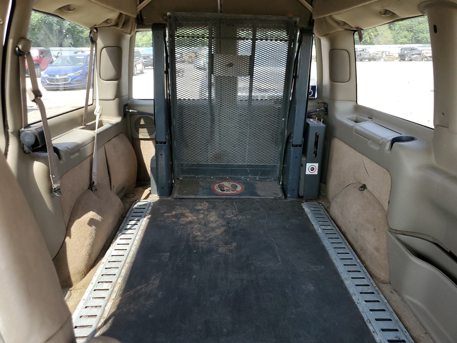 1GNDM19W7VB131366 1997 Chevrolet Astro