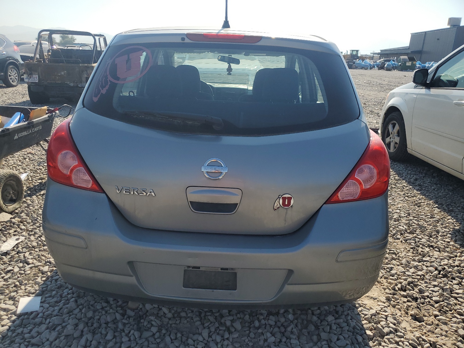 3N1BC1CP3BL373377 2011 Nissan Versa S