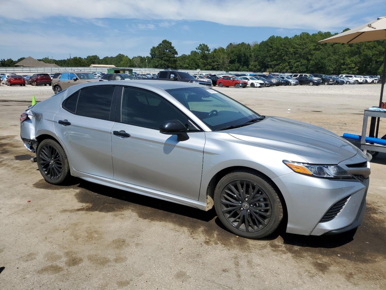 2020 Toyota Camry - Image 4