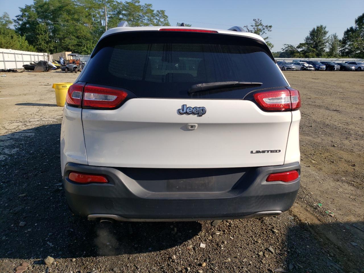 2016 Jeep Cherokee Limited VIN: 1C4PJLDB2GW200300 Lot: 66894644