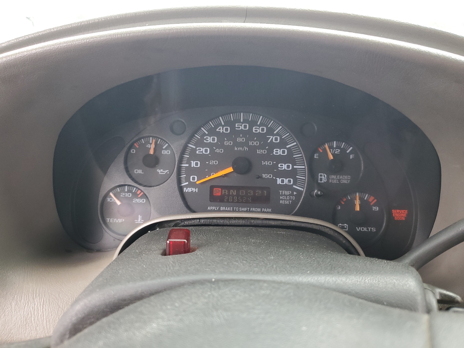 1GNDM19W6WB181371 1998 Chevrolet Astro