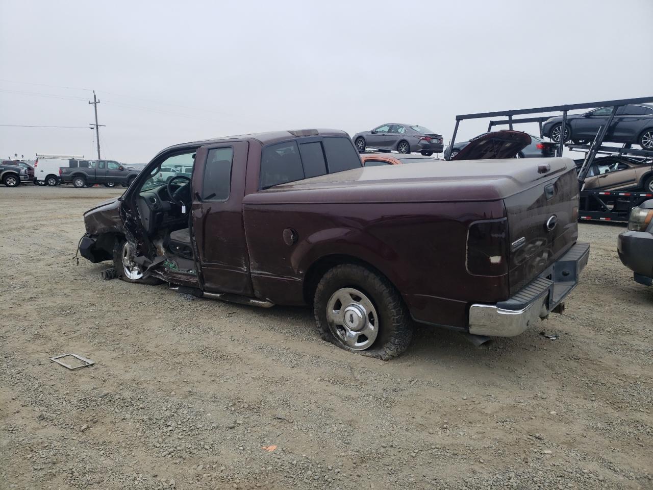 2005 Ford F-150 - Image 2