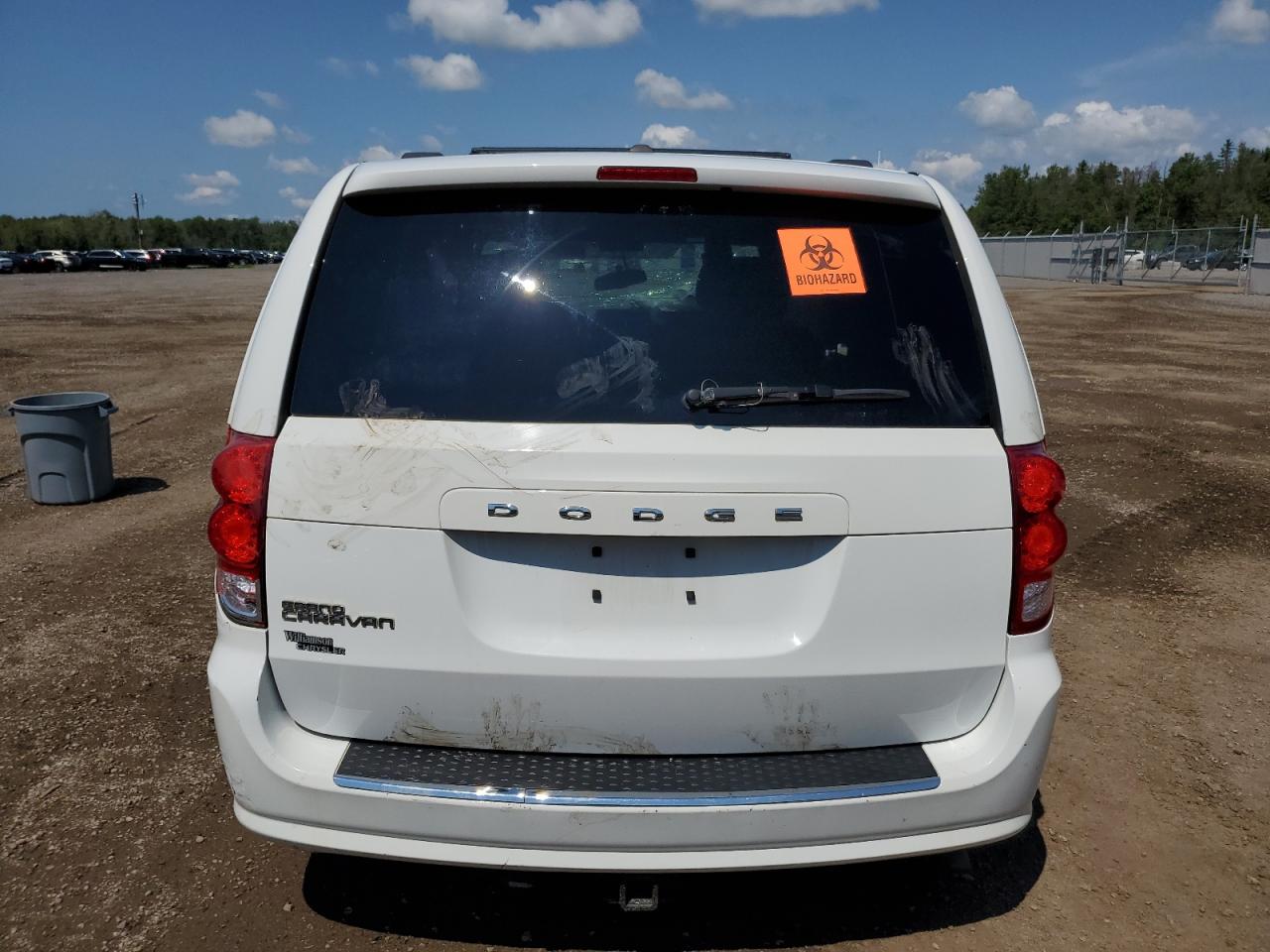 2C4RDGBG5HR877504 2017 Dodge Grand Caravan Se